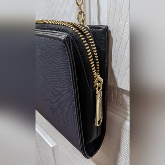 Steve Madden Bgreer On A String Crossbody - Picture 2 of 15